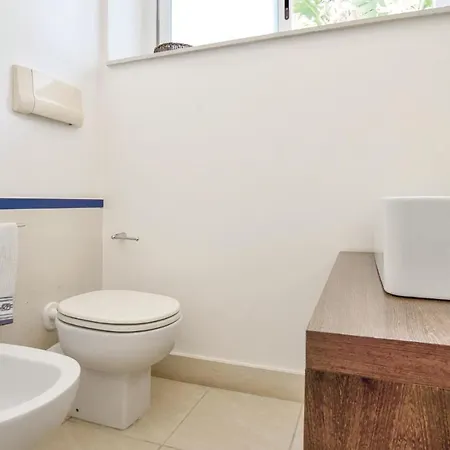 Holiday home In With Kitchenette
