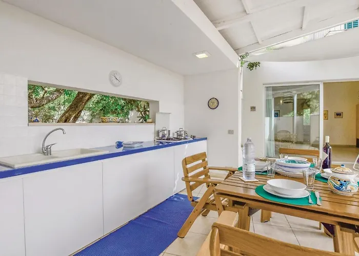 2 Bedroom Cozy In Feriehus *